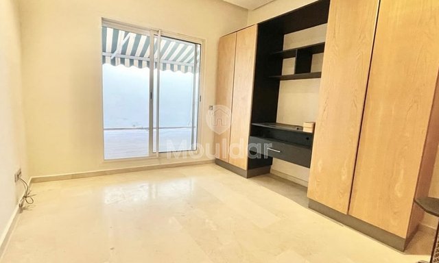 Przestronne mieszkanie do wynajęcia w Złotym Trójkącie Casablanki - 3