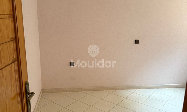Agadir'de Hay Salam Mahallesi'nde 3 odalı satılık büyüleyici daire - 2