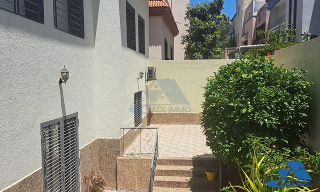 SALE OF A CHIC VILLA IN THE OULED OUJIH NEIGHBORHOOD KENITRA — Kenitra, Ouled Oujih - 28