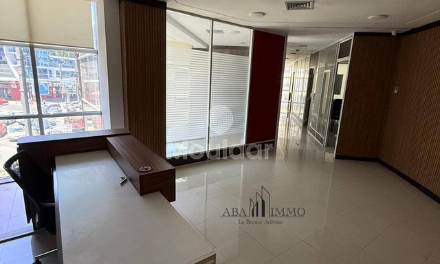 مكتب للإيجار في الدار البيضاء المعاريف - 141م² للاكتشاف - 2