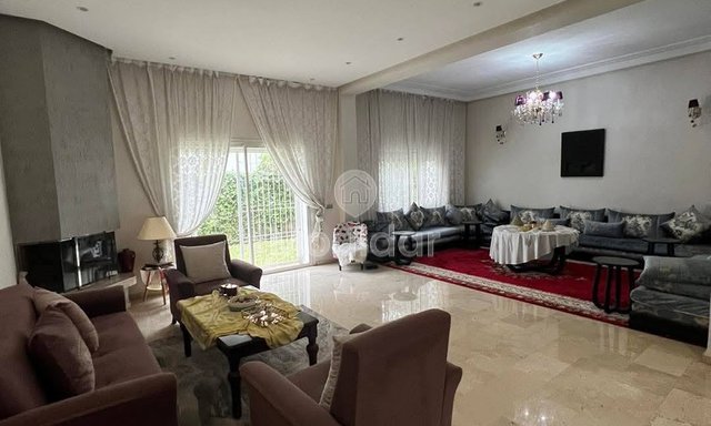 فيلا فسيحة للبيع في فاس - مثالية لعائلتك