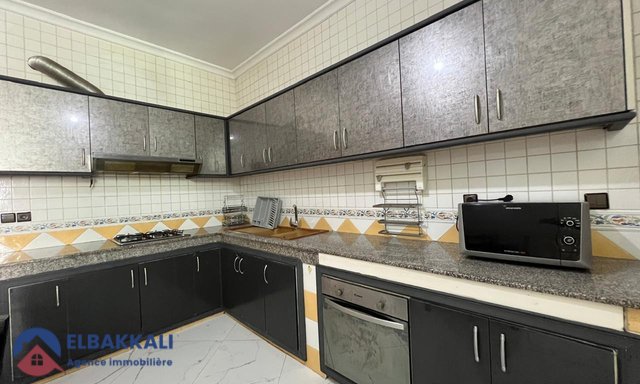 Espectacular Apartamento de 4 Habitaciones en Alquiler en Tánger - Iberia — Tánger, Iberie - 17