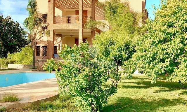 Villa de Luxe à Vendre à Marrakech - Targa, 6 Chambres