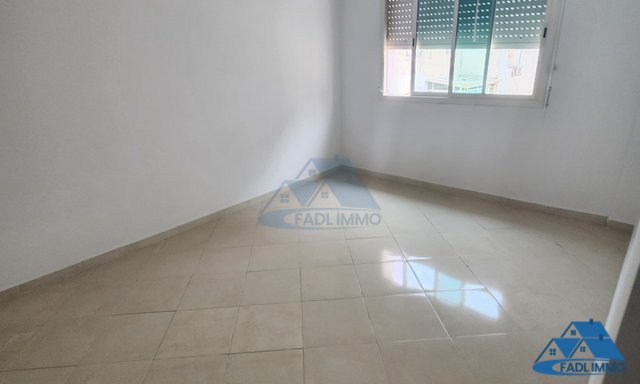 Venta de apartamento en el Bd MOULAY ABDELAZIZ KENITRA — Kenitra, Mimosas - 2
