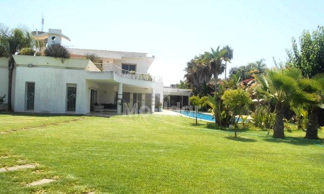 فيلا فاخرة للإيجار في الرباط - السويسي، 3 غرف نوم