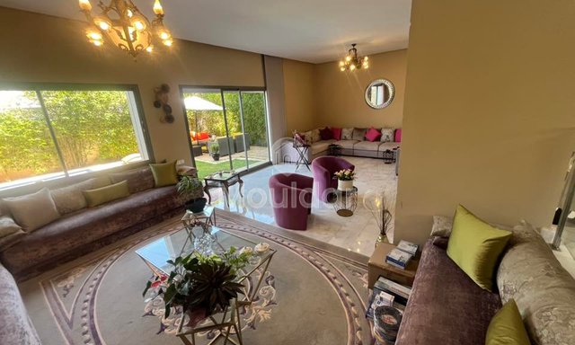 فيلا فاخرة في دار بوعزة: 4 غرف واسعة - 3