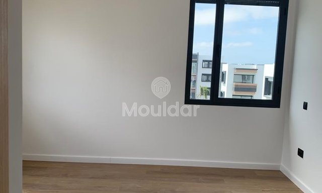 Ruim appartement te huur in Dar Bouazza – 133m², 3 kamers - 2