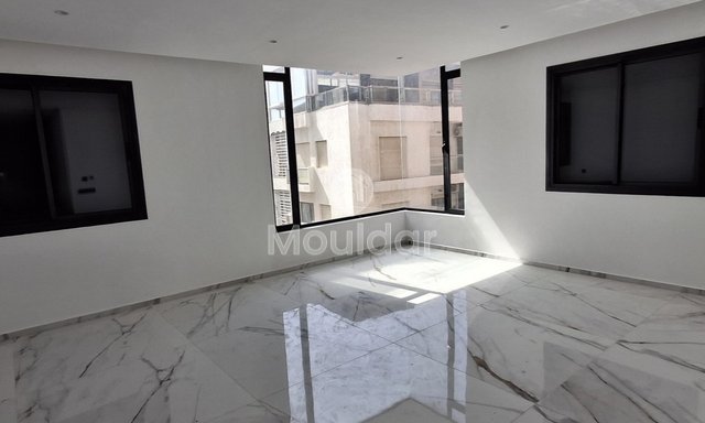 شقة حديثة للبيع في طنجة - مالabta، غرفتان نوم - 3