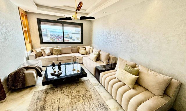 جميلة للإيجار شقة في طنجة - 3 غرف في القلب - 2