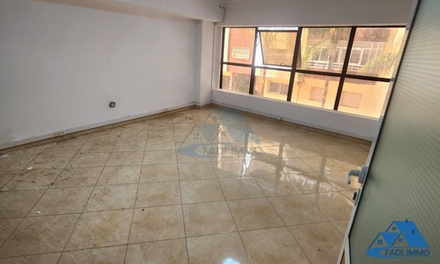 Bureau façade à louer à Mimosas de kénitra  — Kénitra, Mimosas