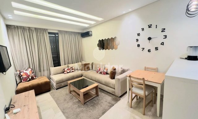 استوديو للإيجار في الدار البيضاء المعاريف: راحة وأسلوب - 2