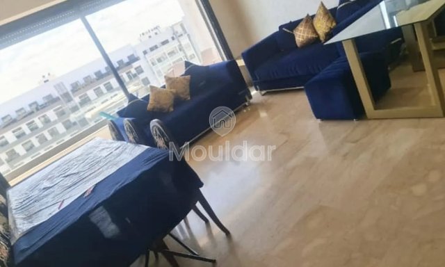 Para alugar: Apartamento encantador de 126 m² localizado no bairro Les Hermitage em Casablanca.

- Área: 126 m²
- 5º andar com elevador
- Sala de estar ampla
- 2 quartos
- 2 casas de banho
- Cozinha equipada
- Terraço
- Garagem

O apartamento beneficia-se da proximidade imediata de lojas, escolas e transportes.

Preço de aluguel: 8300 DH por mês (condomínio incluído).