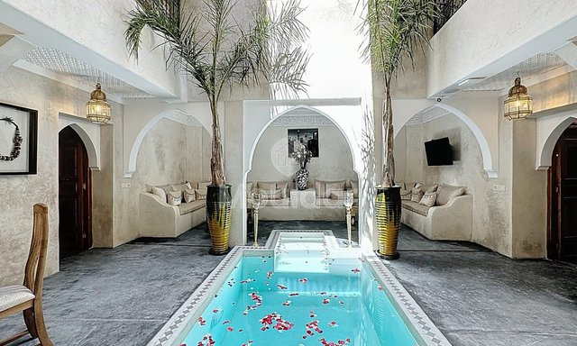 Na sprzedaż: Riad z urokiem 5 pokoi w Medynie Marrakeszu - 2