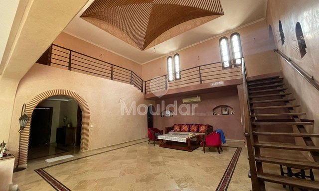 Villa Spacieuse à Vendre à Marrakech : 6 Chambres de Luxe - 4