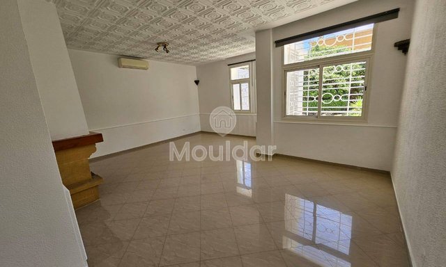 فيلا واسعة للإيجار في الدار البيضاء - واحة، 3 غرف نوم - 2