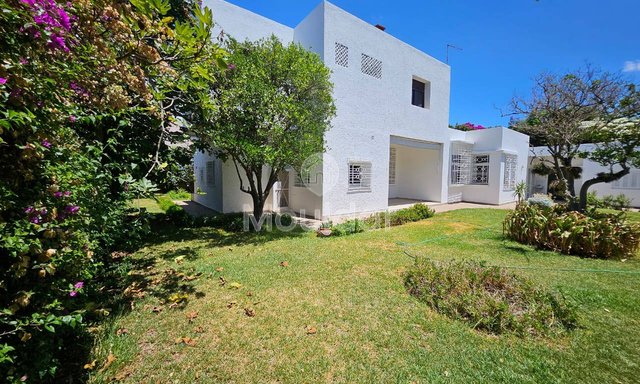 فيلا واسعة للإيجار في الدار البيضاء - واحة، 3 غرف نوم