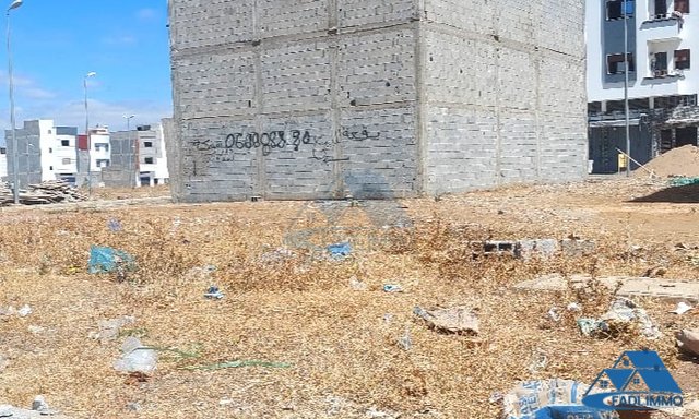 بيع أرض R2 تجزئة الفضل عين عودة — عين عودة