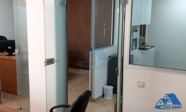 SALE OF EQUIPPED OFFICE IN DOWNTOWN KENITRA — Kenitra, Centre - 3