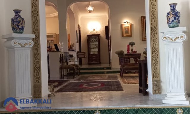 Villa spacieuse à vendre à Tanger - Charf, 7 chambres ! — Tanger, Charf - 4
