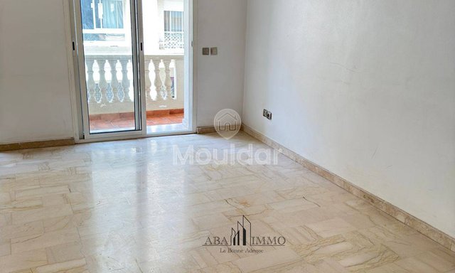 Spacious Apartment for Rent: 3 Bedrooms in Casablanca - 3