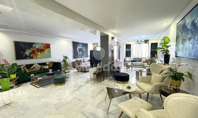 Spacious Apartment for Sale in Casablanca - Racine, 247m² - 2