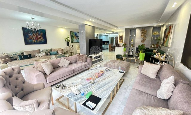 Spacious Apartment for Sale in Casablanca - Racine, 247m²