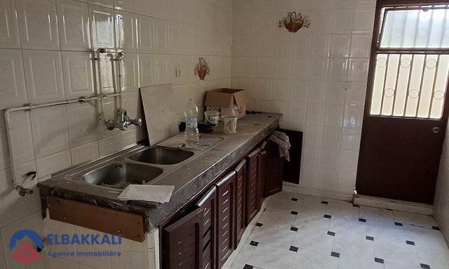 Oficina en venta en el corazón de Tánger — Tánger, Centro de la ciudad - 8