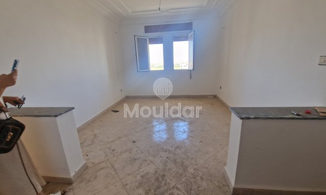 Spacious Apartment for Sale in Ksar el-Kebir - 80m²