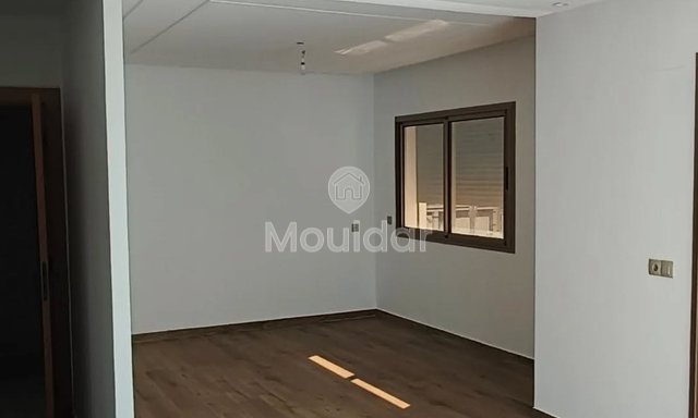 فيلا للبيع في القنيطرة: 3 غرف نوم، 200م²