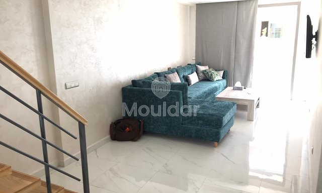 شقة دوبلكس للإيجار في الدار البيضاء المعاريف - راحة وأسلوب