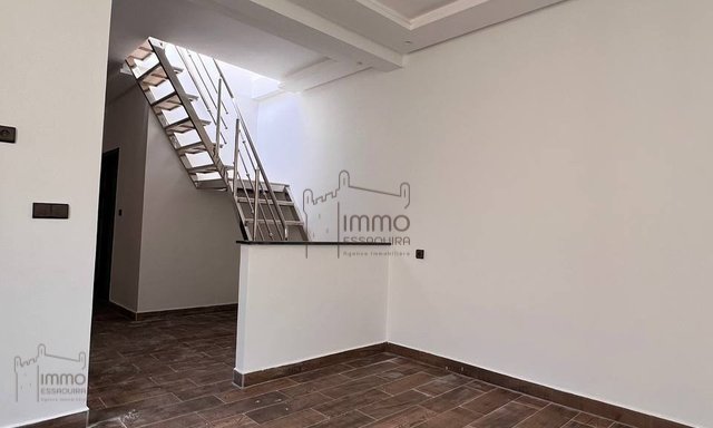 شقة مع تراس خاص