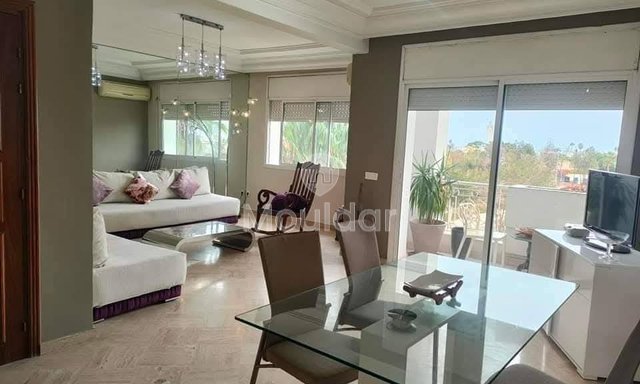 شقة ساحرة مكونة من 3 غرف للإيجار في الدار البيضاء كاليفورنيا