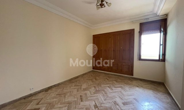 Spacious Apartment for Sale in the Heart of Casablanca! - 4