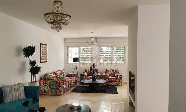 فيلا فسيحة للإيجار في الدار البيضاء - راحة وأناقة - 2