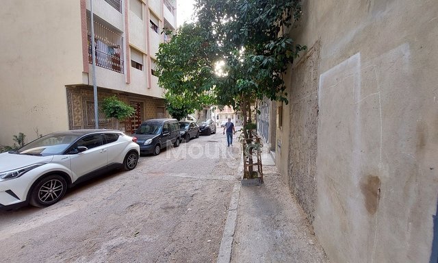 منزل واسع للبيع في طنجة - 12 غرفة نوم، 4 طوابق - 3