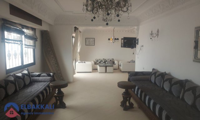 Apartamento Espacioso en Venta en Tánger - ¡Vista Impresionante! — Tánger, Iberie - 2