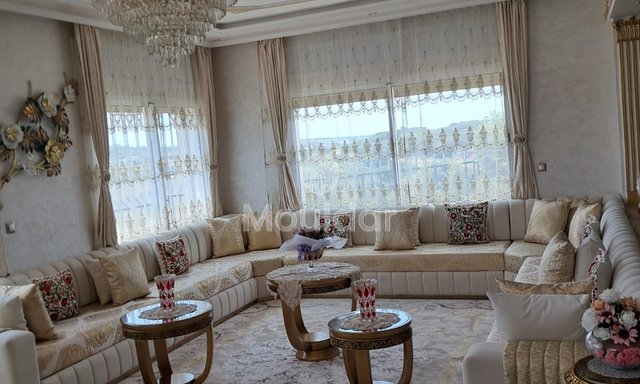 Tanger'de Achakar'da Satılık Geniş Villa, 3 Yatak Odası