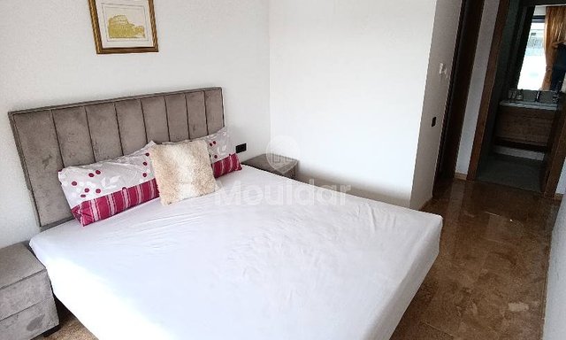 Escape to Dar Bouazza: Spacious Holiday Apartment - 4