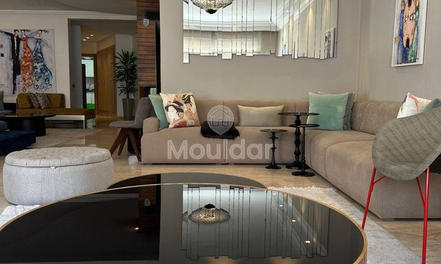 Chic 3-Bedroom Apartment for Sale in the Golden Triangle, Casablanca - 2