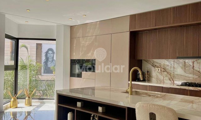 شقة رائعة مكونة من 4 غرف للإيجار في الدار البيضاء - راشين - 3