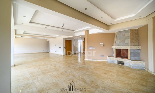 شقة ساحرة للإيجار في الدار البيضاء، بورغون – 240م² - 4