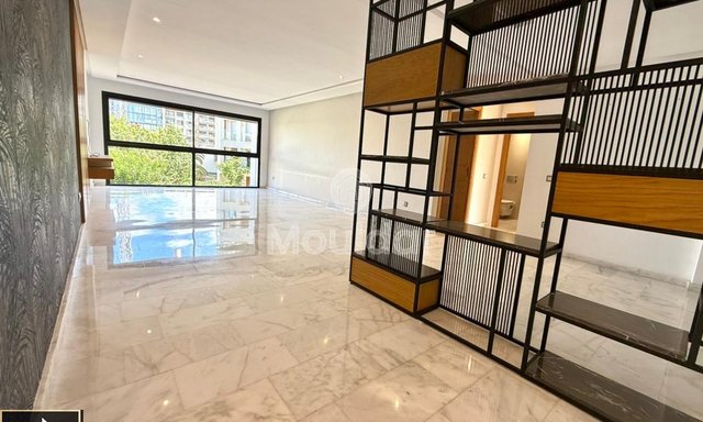 Casablanca'da Kiralık Şirin Daire - 2 Geniş Yatak Odası - 3