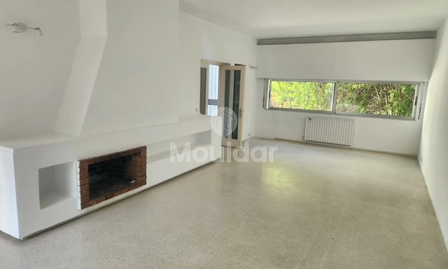 فيلا للايجار في الرباط - أكدال: أناقة وراحة