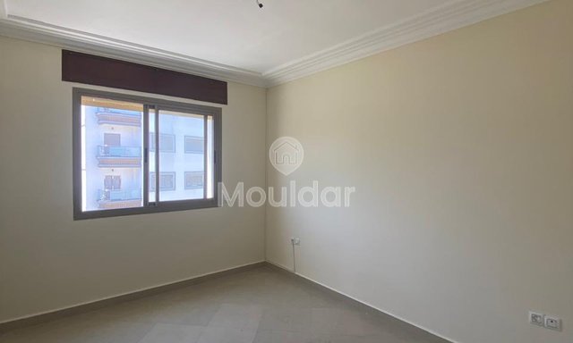 شقة للإيجار في طنجة إيبيريا: 3 غرف، مصعد - 3