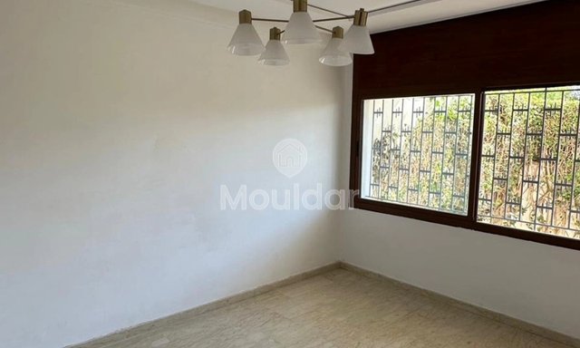 فيلا فسيحة للإيجار في الرباط - حي المحيط - 3