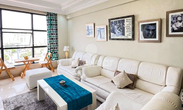 Right Choice Malabata - Tanger'de.\n\nİyi donanımlı daire için kiralama, Tanger'da günlük kiralama\n:\nŞehrin merkezinde