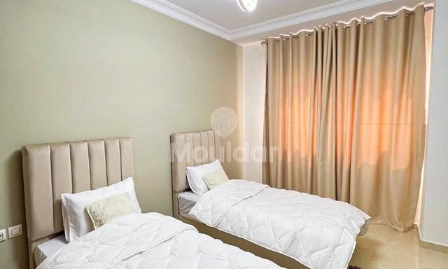 Right Choice Malabata - Tanger'de.\n\nİyi donanımlı daire için kiralama, Tanger'da günlük kiralama\n:\nŞehrin merkezinde - 4