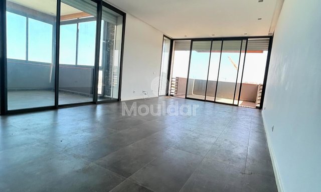 شقة للإيجار في دار بوعزة: راحة وخصوصية