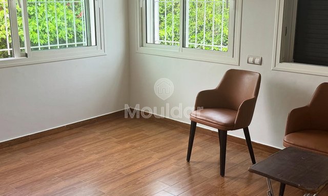 فيلا أحلام للإيجار في دار بوعزة: مساحة وراحة - 4