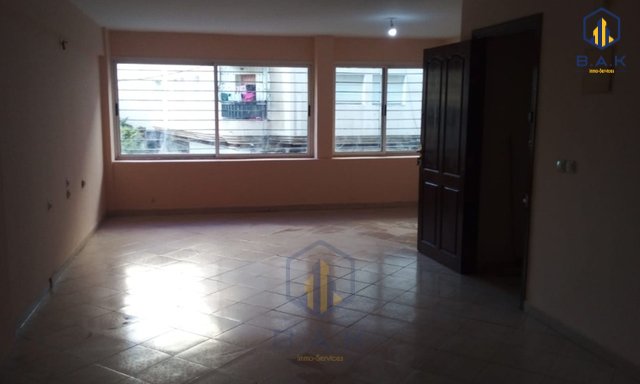 مكتب مبيعات في الطابق العلوي — القنيطرة, سنتر - 4